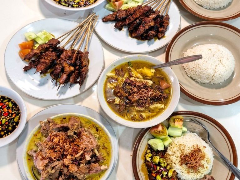 sate_bebek_banyumas_pak_encus